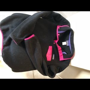 Patagonia Women’s Synchilla Pink and Black XS